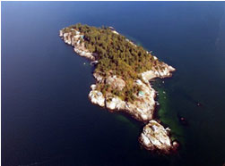 Passage Island